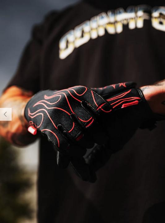 Combustion SMX Gloves - Red Pinstripe Flame