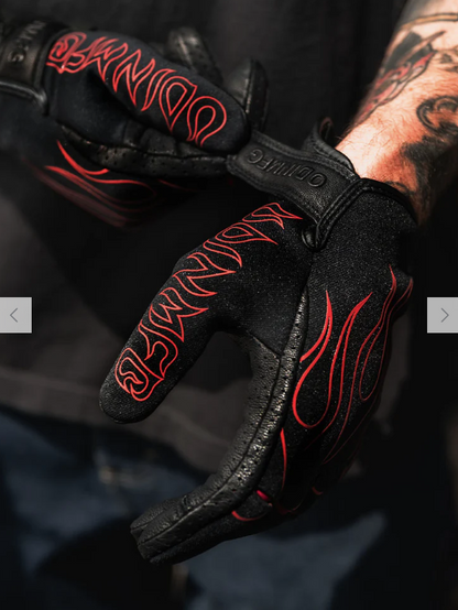 Combustion SMX Gloves - Red Pinstripe Flame